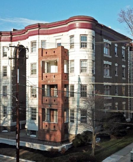 279f8db3a462765c4e8bf1f20919a963p-f3811813742o