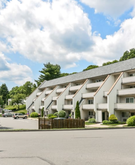 Lincoln-Park-Apartments